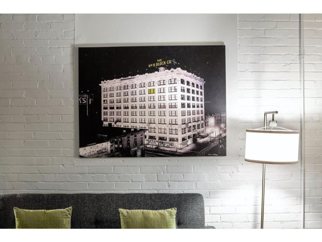 Beautiful 2Br 2Ba In The Block By Cozysuites Indianapolis Buitenkant foto